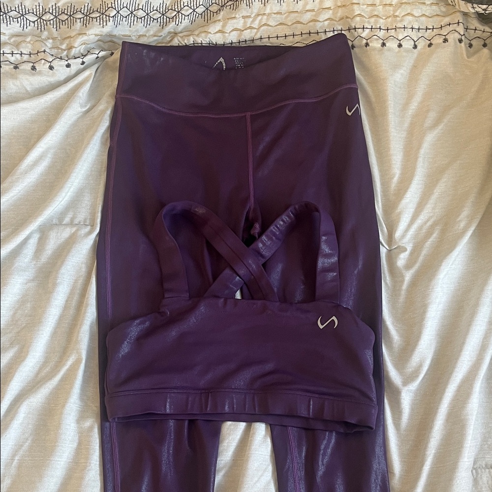 Nike Women's Purple Track Pants & Matching Sports Bra Set